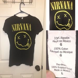 Hot Topic Nirvana Band Tee *FITS LIKE S/M*